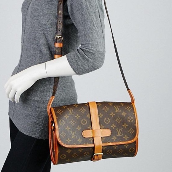 Louis Vuitton Handbags - Elegant ✨ Marne✨ Shoulder Bag by Louis Vuitton